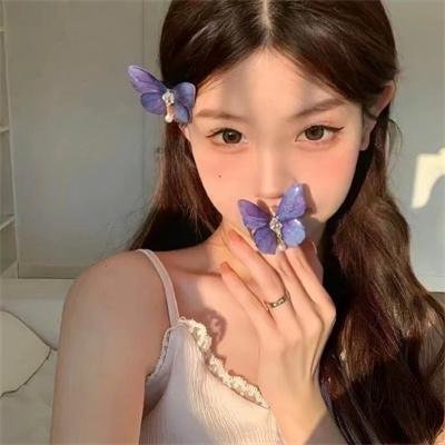 薇薇 -萤石眼之歌-